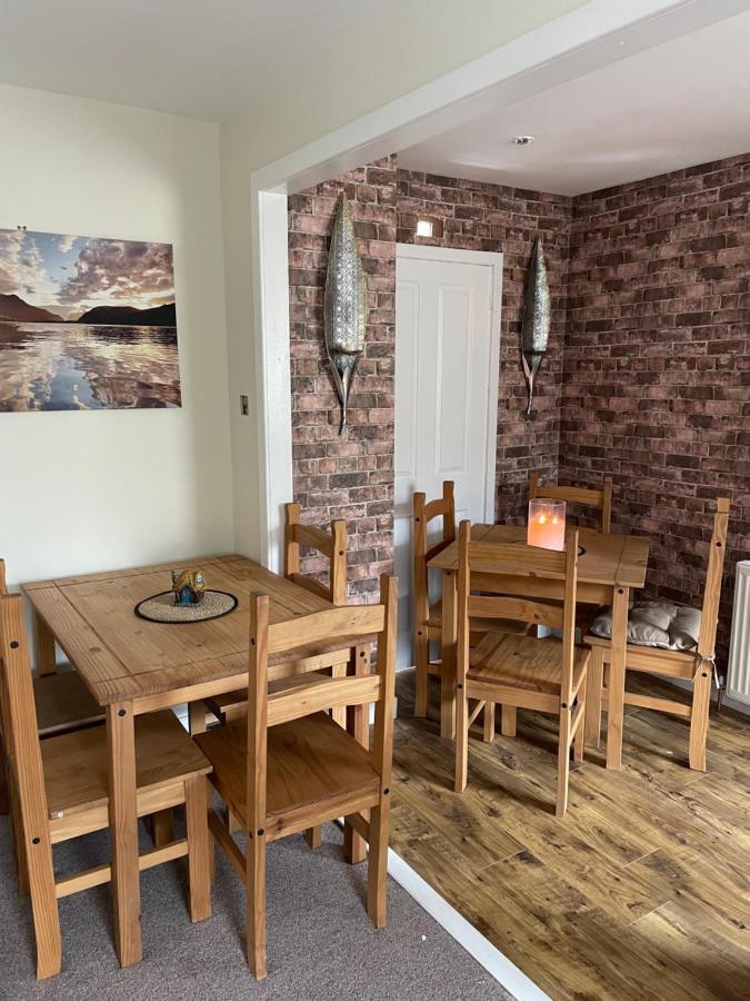 Charleston Apartment Self Catering 5 Min Drive From Town Centre Инвернес Екстериор снимка