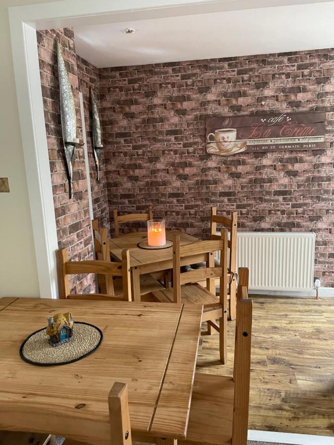 Charleston Apartment Self Catering 5 Min Drive From Town Centre Инвернес Екстериор снимка